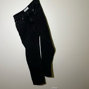 Zara boyfriend Jean. Stretchy.